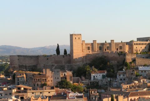 General view of the Castle of La Suda, in Tortosa. Manel Zaera / Wikimedia Commons. CC BY-SA 2.0