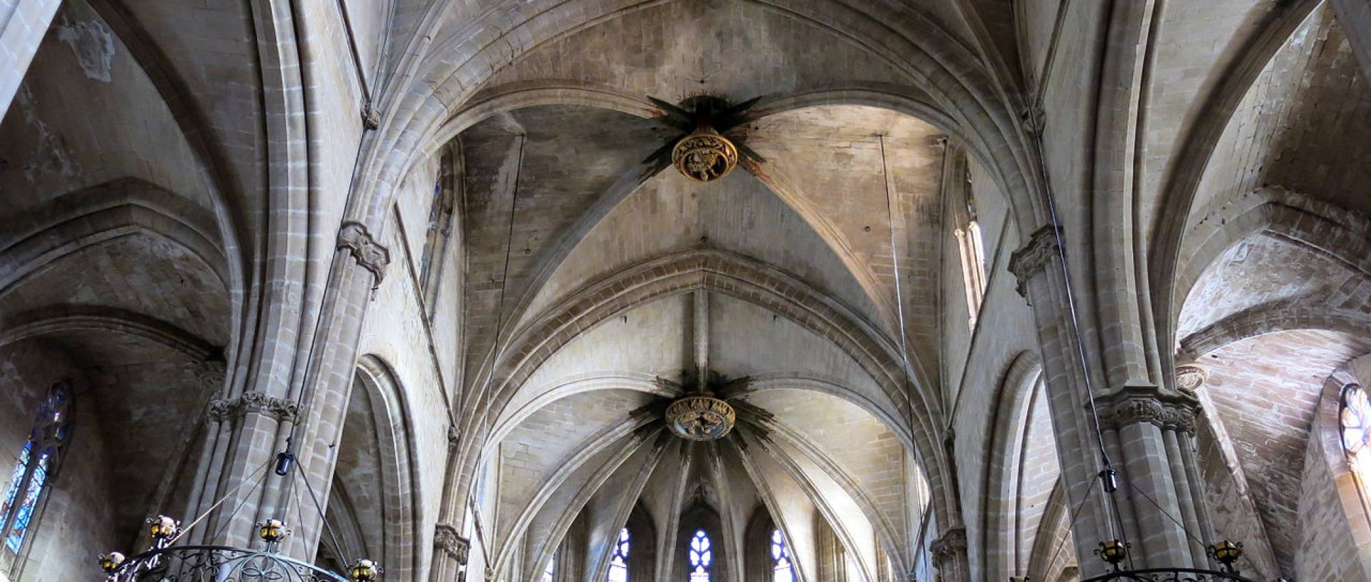 Nave central de la catedral de Sta. Maria de Tortosa. Enric / Wikimedia Commons. CC BY-SA 3.0