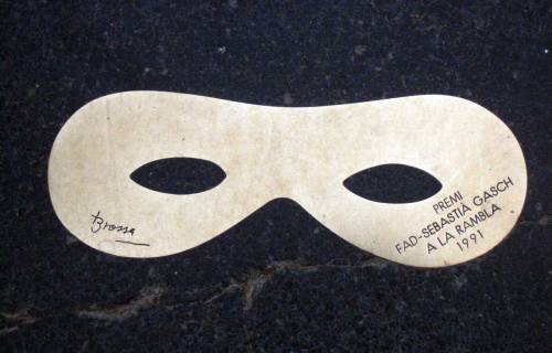L'Antifaç (The Mask - Joan Brossa). Enfo / Wikimedia Commons. CC BY-SA 3.0 ES