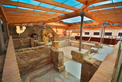 Roman baths of Caldes de Malavella. CC BY-SA 3.0 - Gigiland / Wikimedia Commons