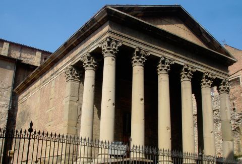 Front of the Temple Romà de Vic. Public Domain